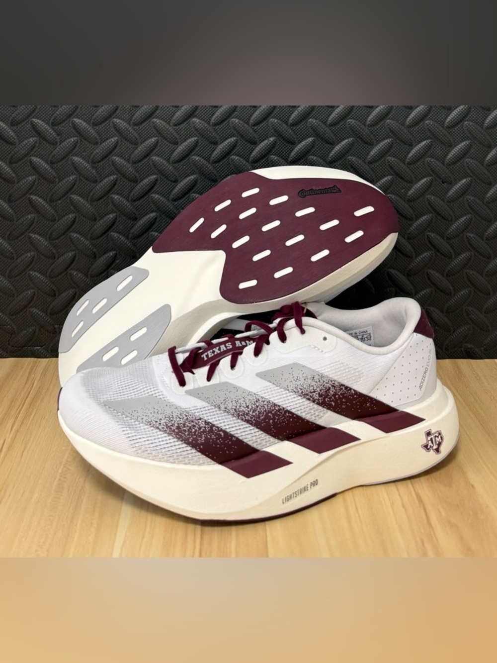 Adidas Adizero EVO SL Texas A&M NCAA Running Shoes JQ4566 Mens Size 7 Women Sz 8
